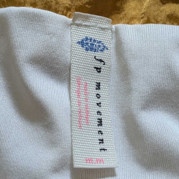 Free People Movement The Way Home Shorts Size Medium - Picture 6 of 8